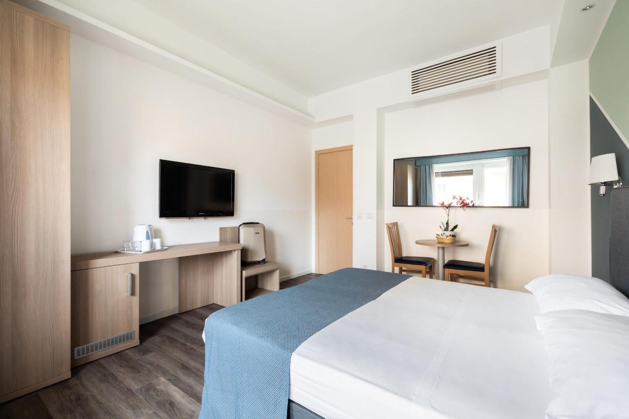 Fleming Suites By Hili Roma Eksteriør bilde